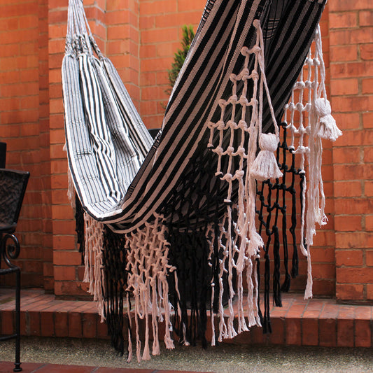 Hamaca Edén con Flecos