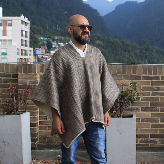 Anti-Allergy Wool Ruana