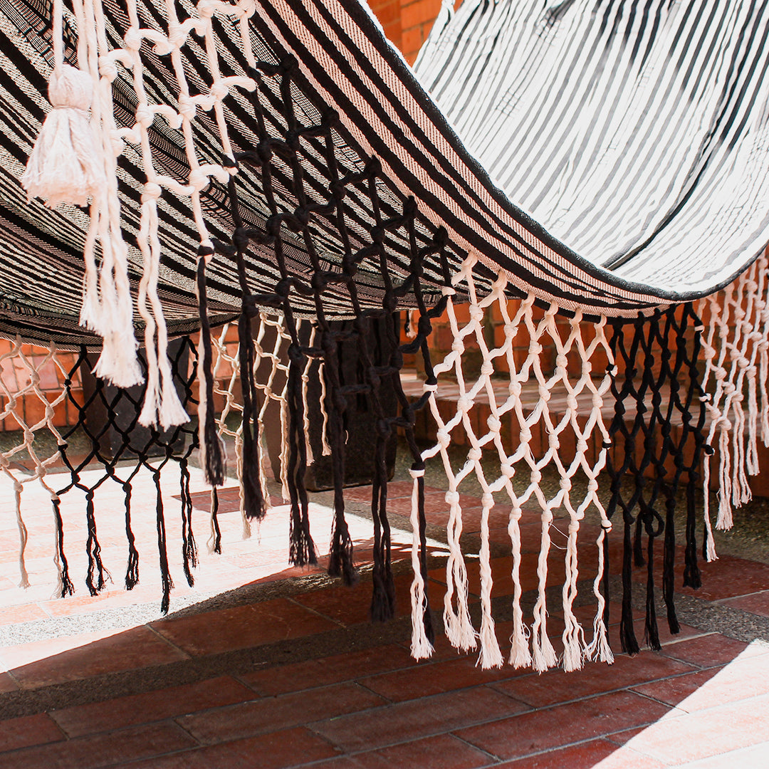 Eden Hammock with Dowel