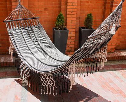 Eden Hammock with Dowel